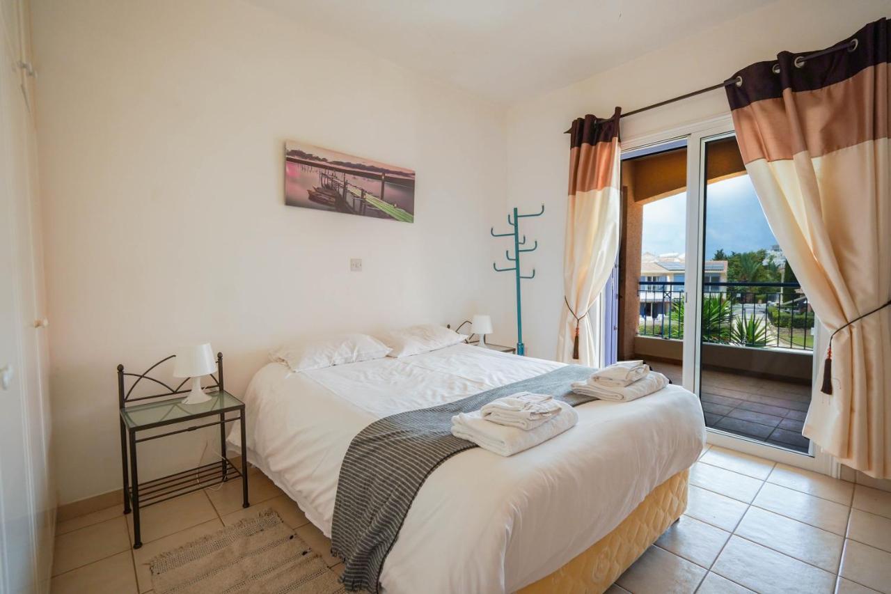 Resitour - Regina Gardens Apartment Paphos Luaran gambar
