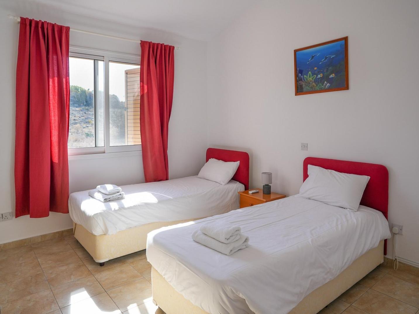 Resitour - Regina Gardens Apartment Paphos Luaran gambar